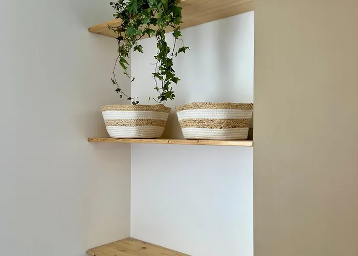 Apartament Cosy Proche Commerces Et Naval Group